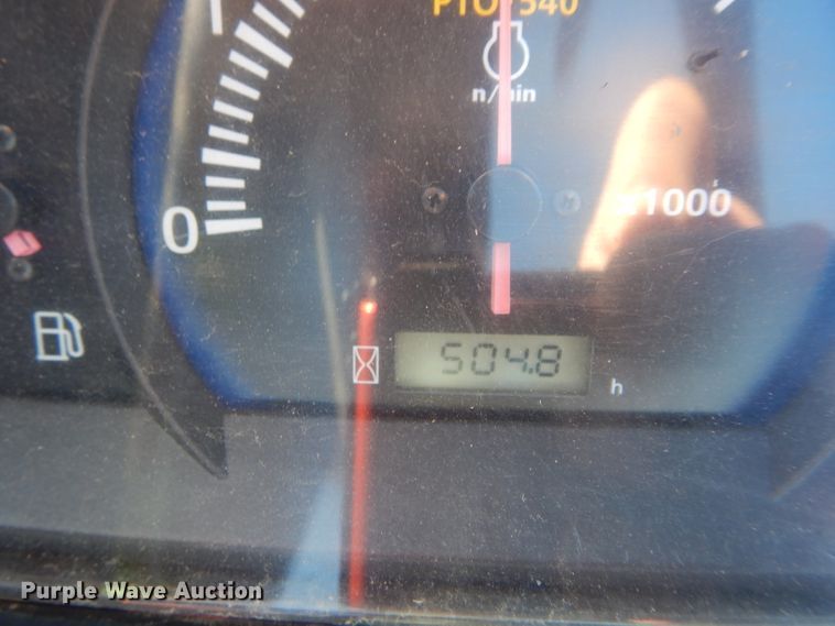 image for item GC9667 2017 Kubota L3301D MFWD tractor