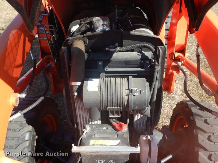 image for item GC9667 2017 Kubota L3301D MFWD tractor