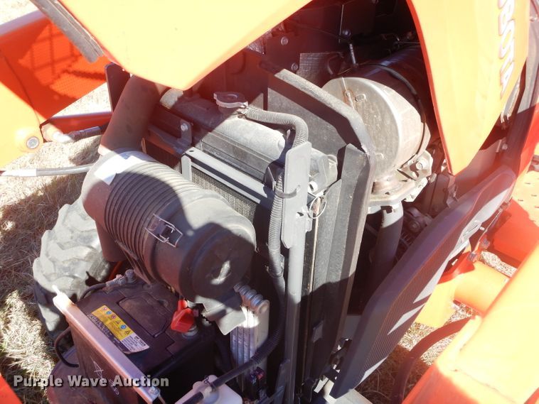 image for item GC9667 2017 Kubota L3301D MFWD tractor