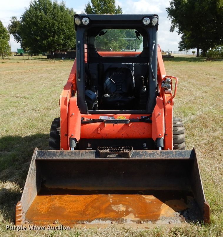 image for item GC9668 2016 Kubota SSV65 skid steer