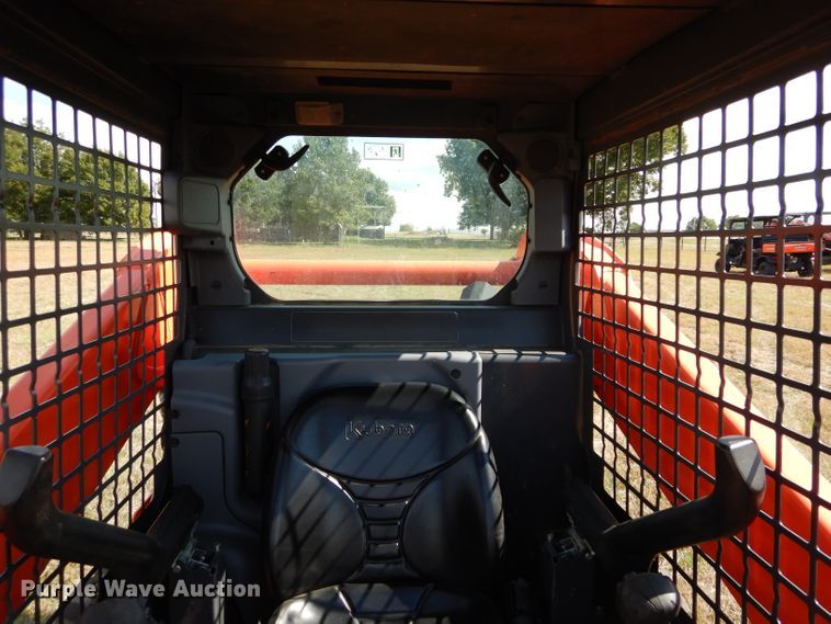 image for item GC9668 2016 Kubota SSV65 skid steer