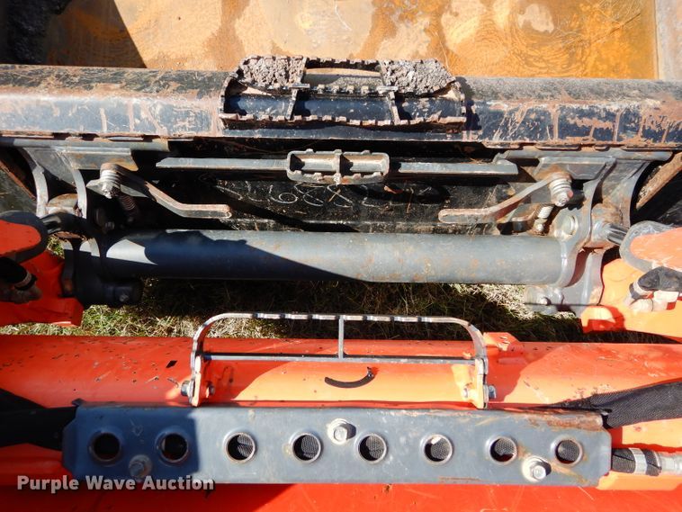 image for item GC9668 2016 Kubota SSV65 skid steer