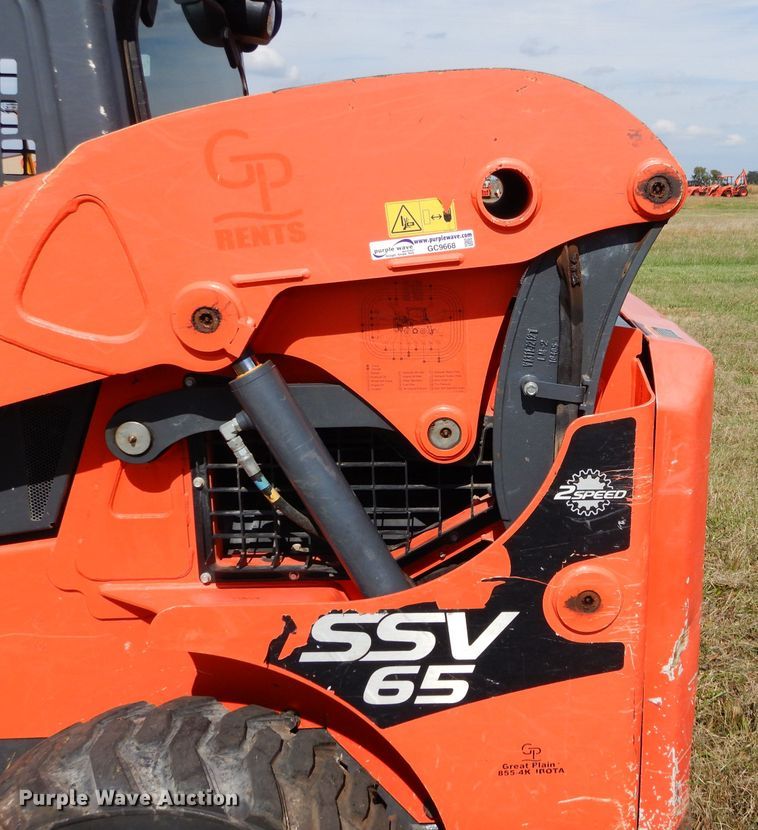 image for item GC9668 2016 Kubota SSV65 skid steer