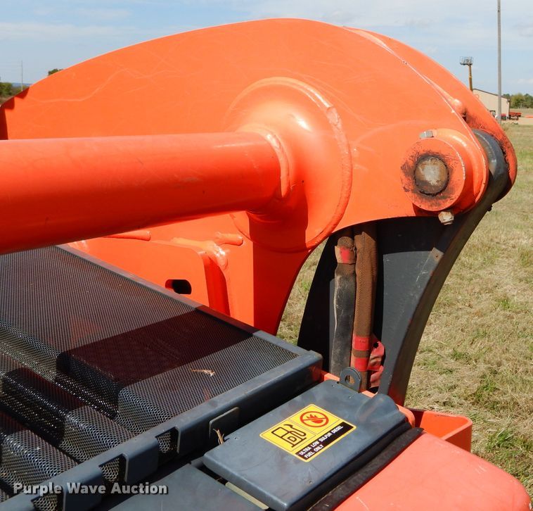 image for item GC9668 2016 Kubota SSV65 skid steer