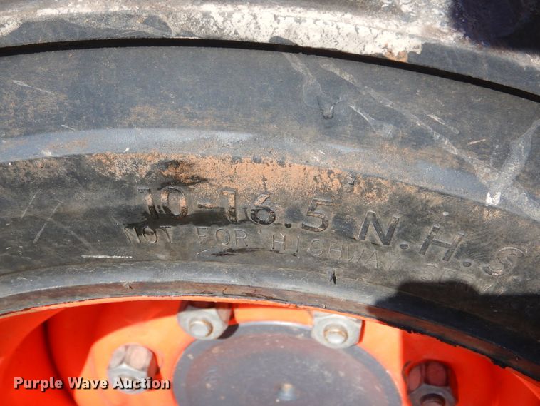 image for item GC9668 2016 Kubota SSV65 skid steer