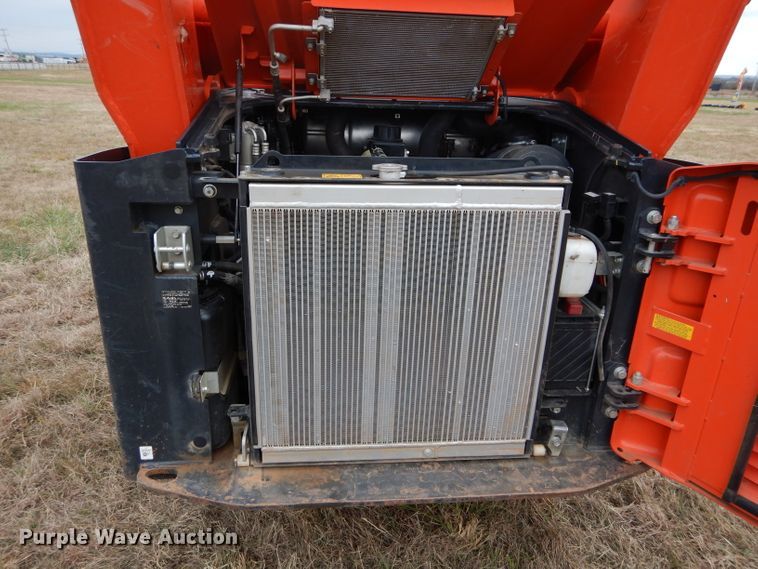 image for item GC9669 2017 Kubota SVL95-2S skid steer