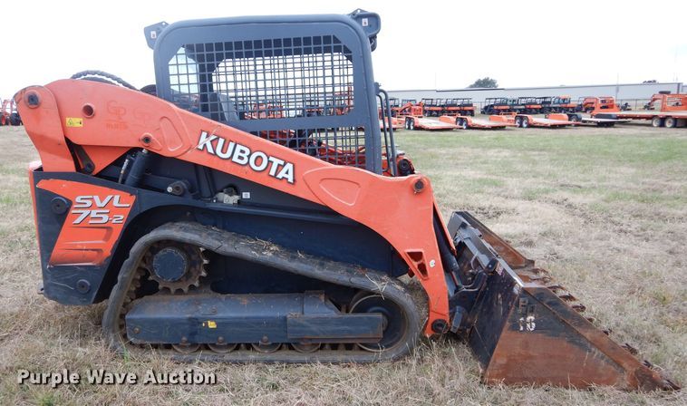 image for item GC9670 2015 Kubota SVL75-2 skid steer