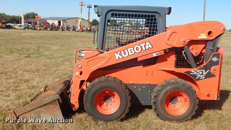 image for item GC9671 2016 Kubota SSV75 skid steer