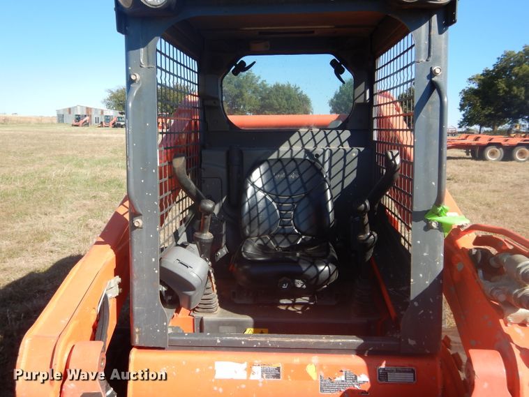 image for item GC9671 2016 Kubota SSV75 skid steer