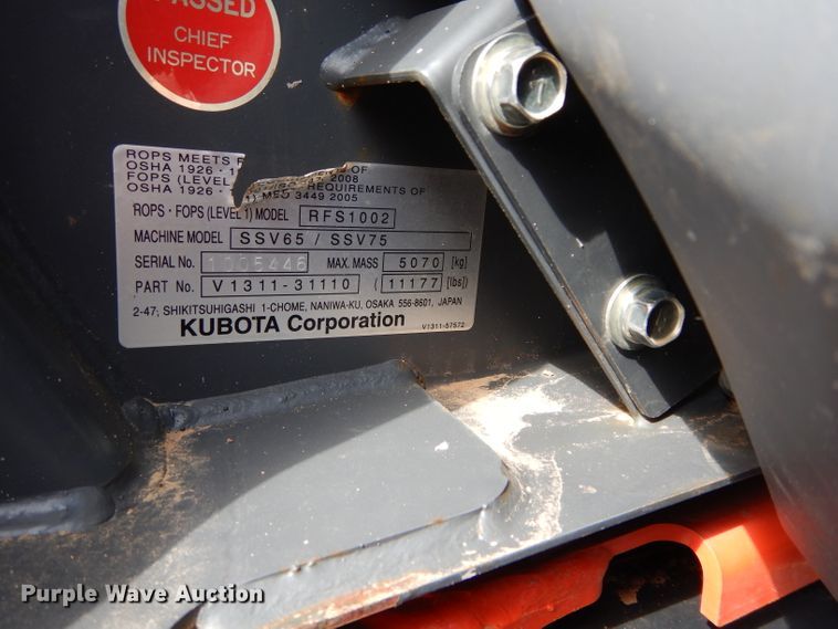 image for item GC9672 2017 Kubota SSV65 skid steer