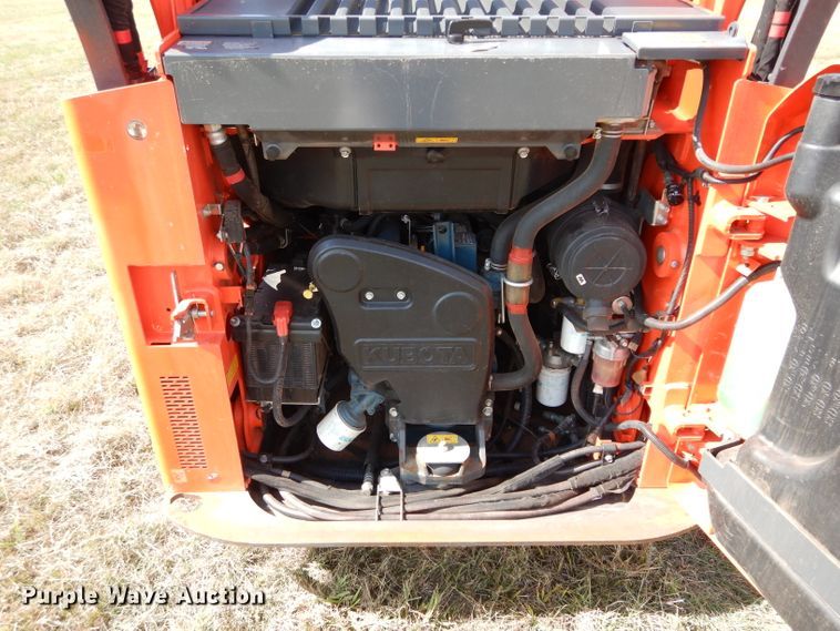 image for item GC9673 2016 Kubota SSV65 skid steer