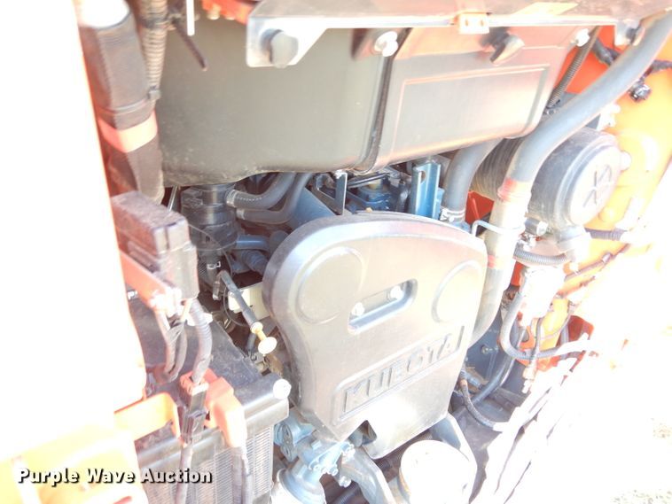 image for item GC9673 2016 Kubota SSV65 skid steer