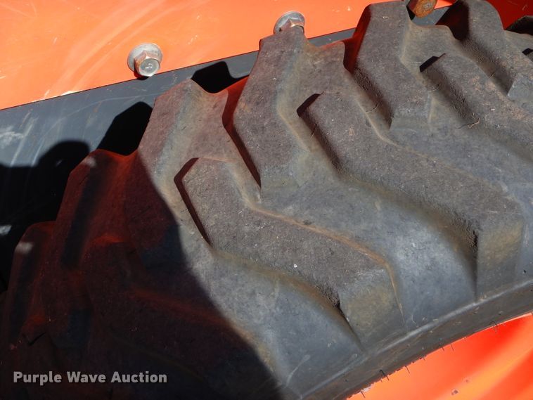 image for item GC9673 2016 Kubota SSV65 skid steer