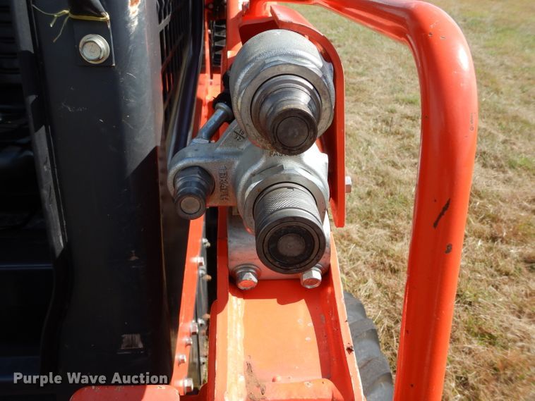 image for item GC9673 2016 Kubota SSV65 skid steer