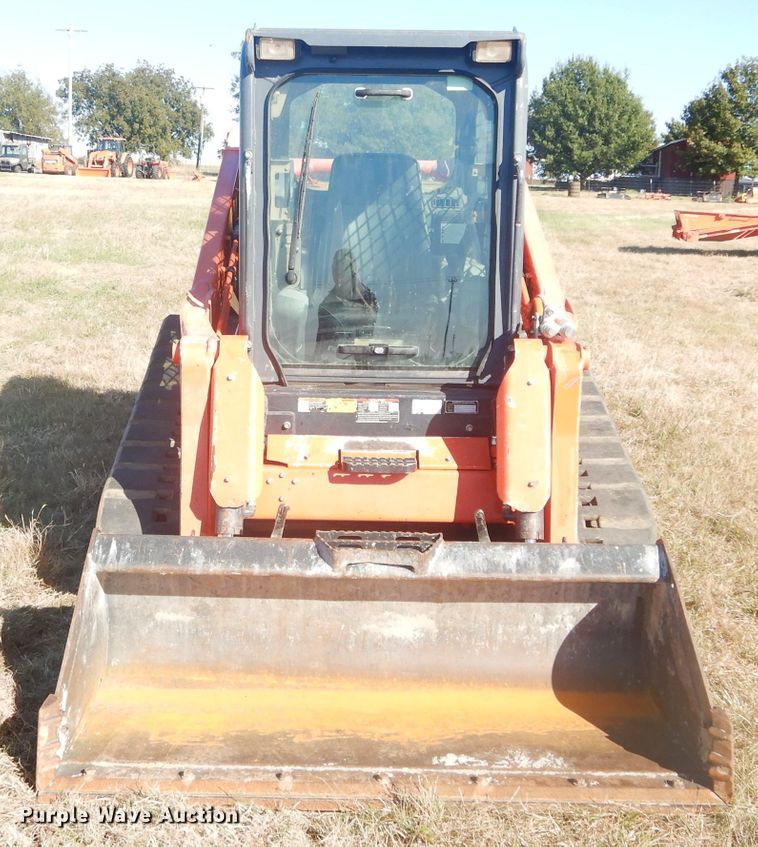 image for item GC9674 2014 Kubota SVL90-2 skid steer