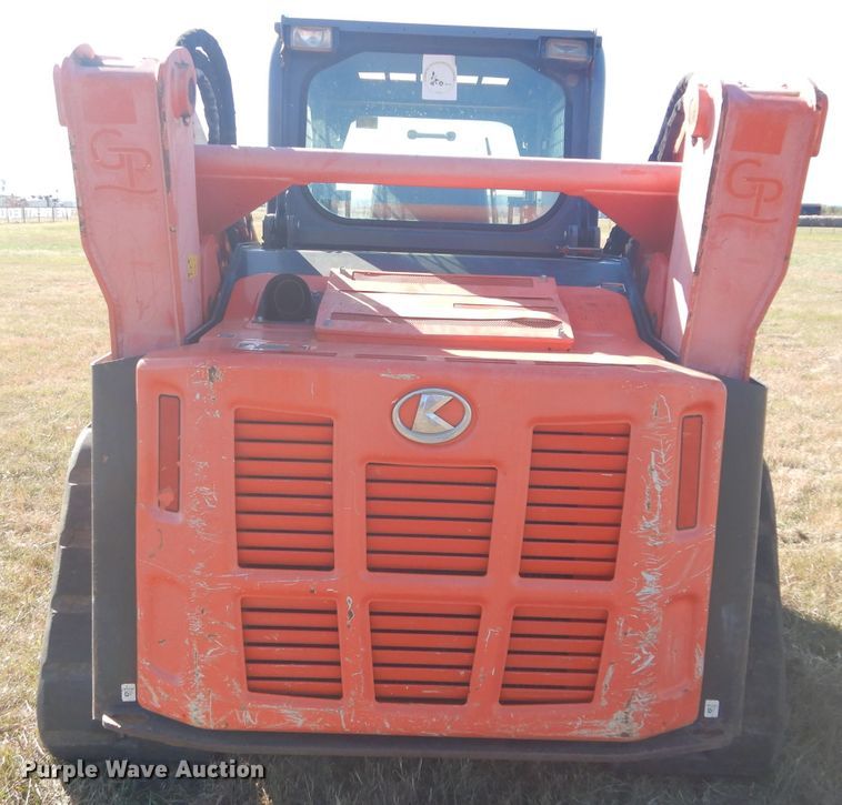 image for item GC9674 2014 Kubota SVL90-2 skid steer