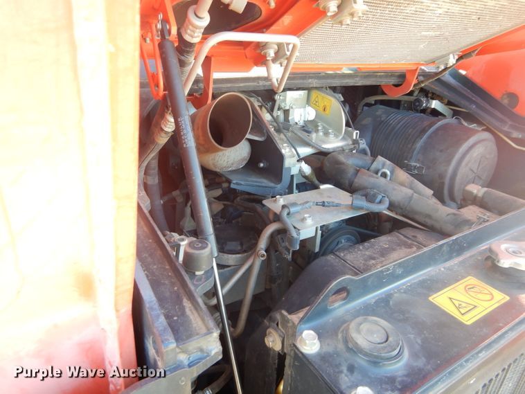 image for item GC9674 2014 Kubota SVL90-2 skid steer