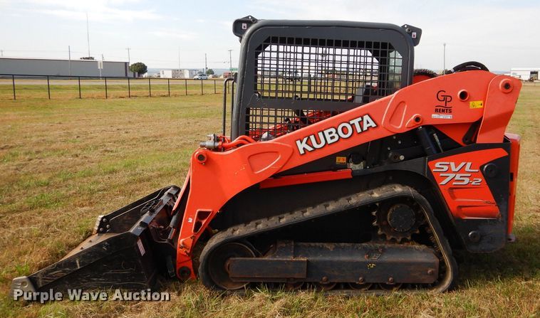 image for item GC9675 2015 Kubota SVL75-2 skid steer