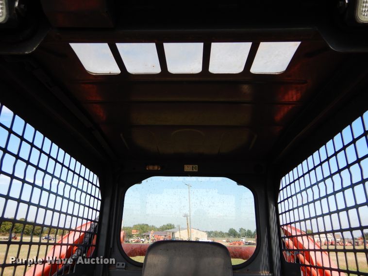 image for item GC9675 2015 Kubota SVL75-2 skid steer