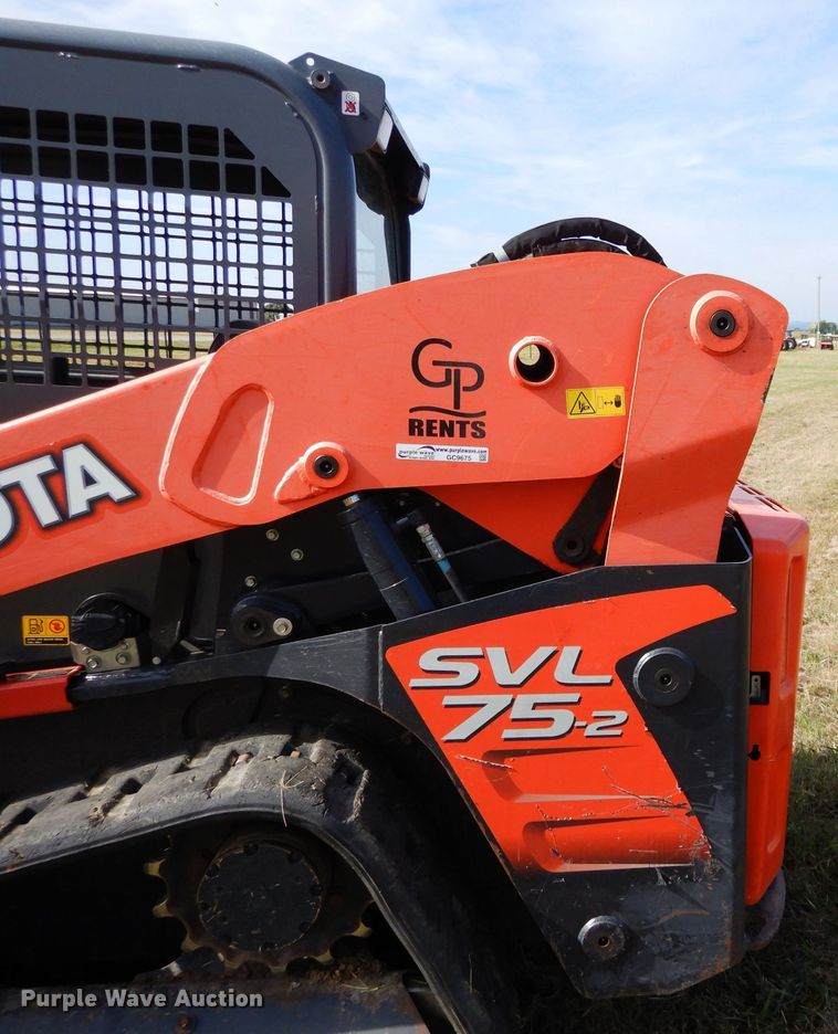 image for item GC9675 2015 Kubota SVL75-2 skid steer
