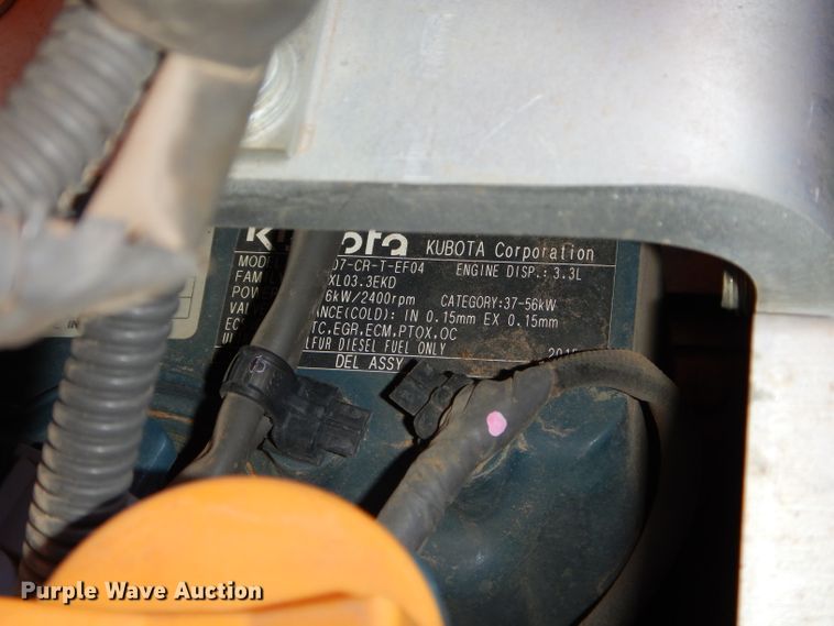 image for item GC9675 2015 Kubota SVL75-2 skid steer