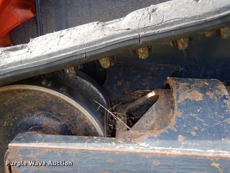 image for item GC9675 2015 Kubota SVL75-2 skid steer