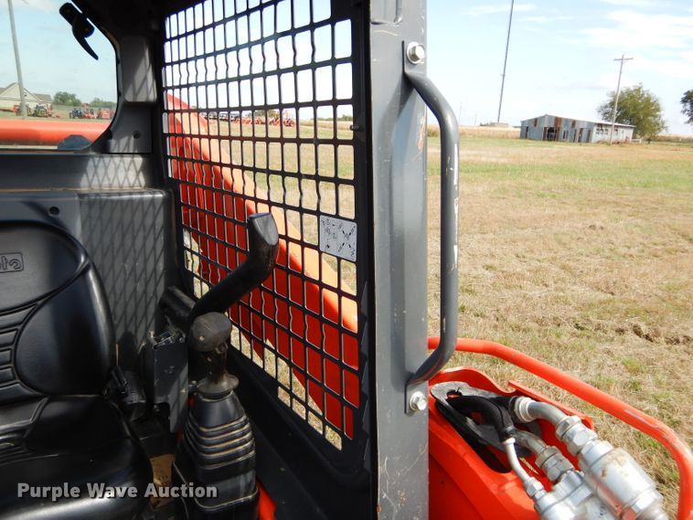 image for item GC9678 2017 Kubota SSV65 skid steer