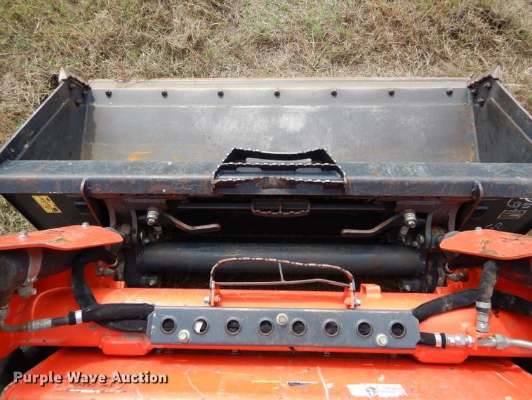 image for item GC9678 2017 Kubota SSV65 skid steer