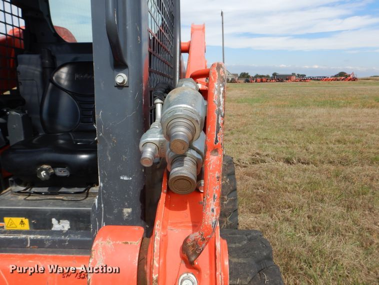 image for item GC9678 2017 Kubota SSV65 skid steer