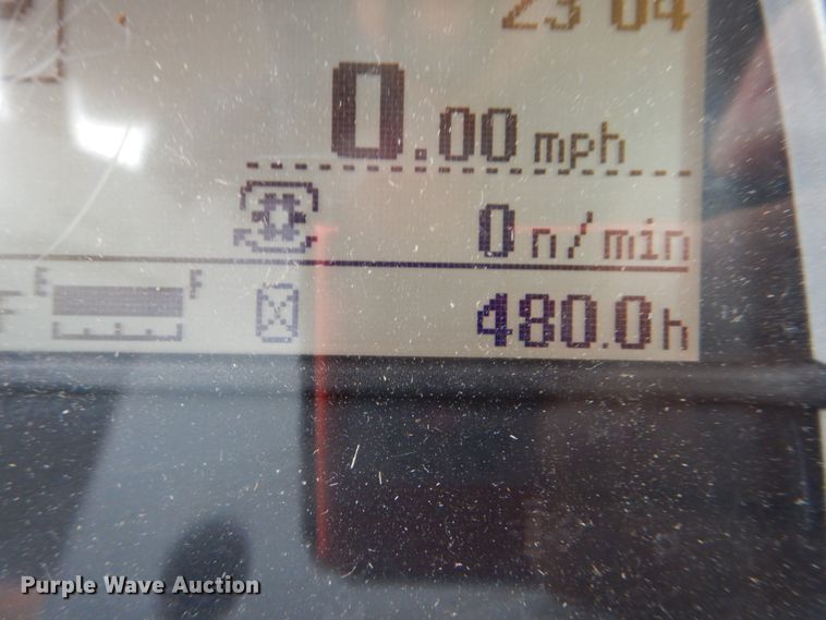 image for item GC9679 2017 Kubota M5-091D MFWD tractor