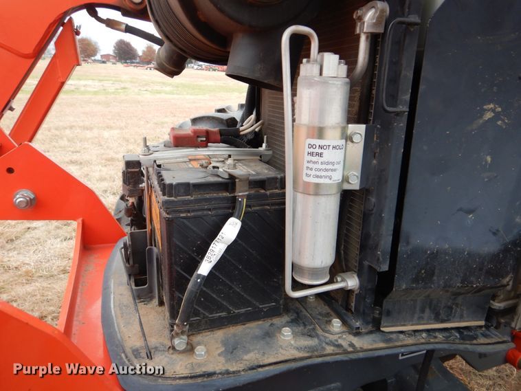 image for item GC9679 2017 Kubota M5-091D MFWD tractor