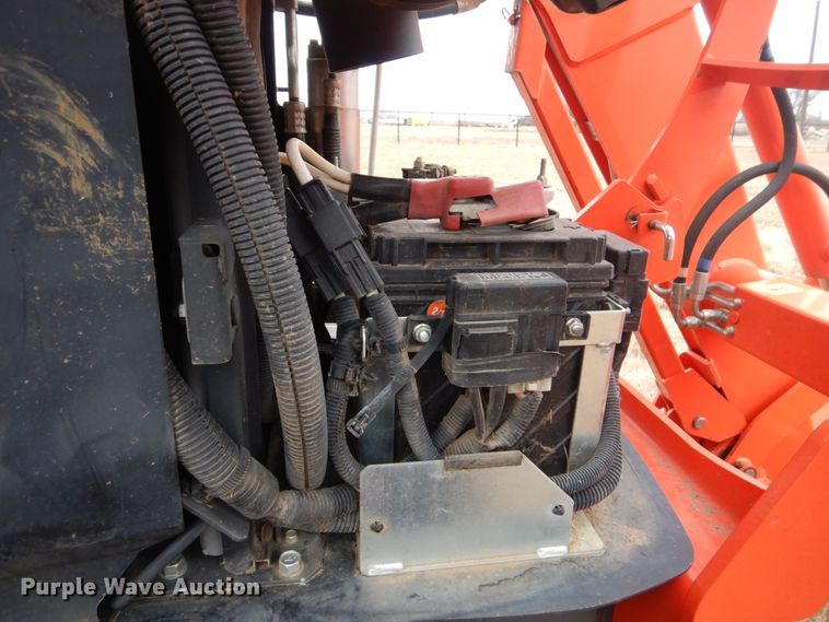 image for item GC9679 2017 Kubota M5-091D MFWD tractor