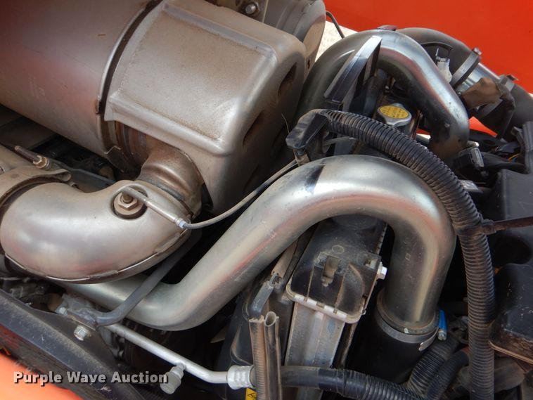 image for item GC9679 2017 Kubota M5-091D MFWD tractor