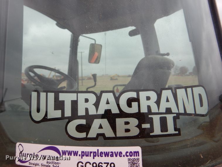 image for item GC9679 2017 Kubota M5-091D MFWD tractor