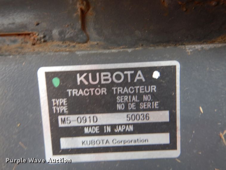 image for item GC9679 2017 Kubota M5-091D MFWD tractor