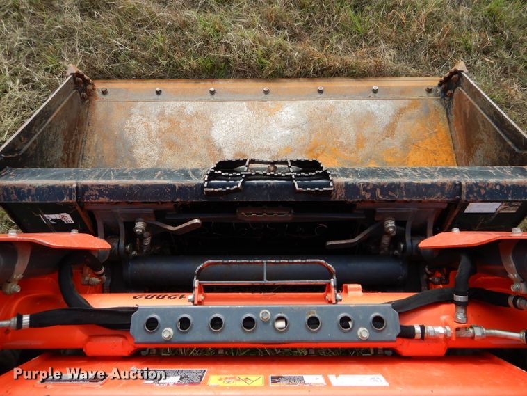 image for item GC9680 2016 Kubota SSV65 skid steer