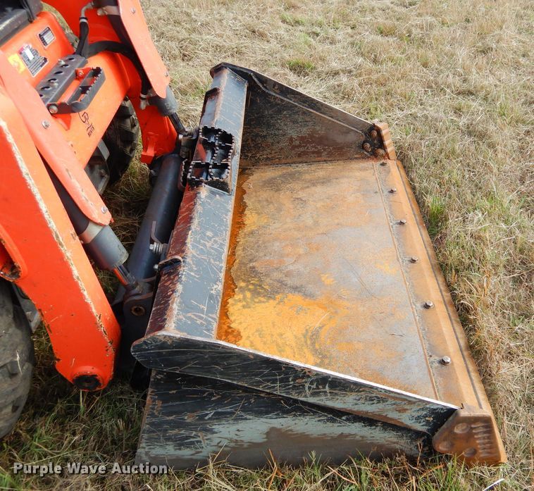 image for item GC9680 2016 Kubota SSV65 skid steer