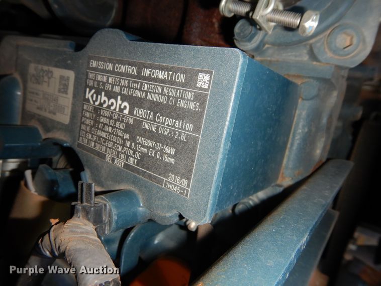 image for item GC9680 2016 Kubota SSV65 skid steer