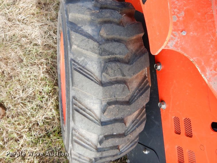 image for item GC9680 2016 Kubota SSV65 skid steer
