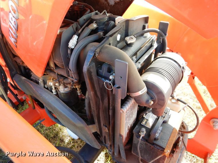 image for item GC9682 Kubota L3301D MFWD tractor