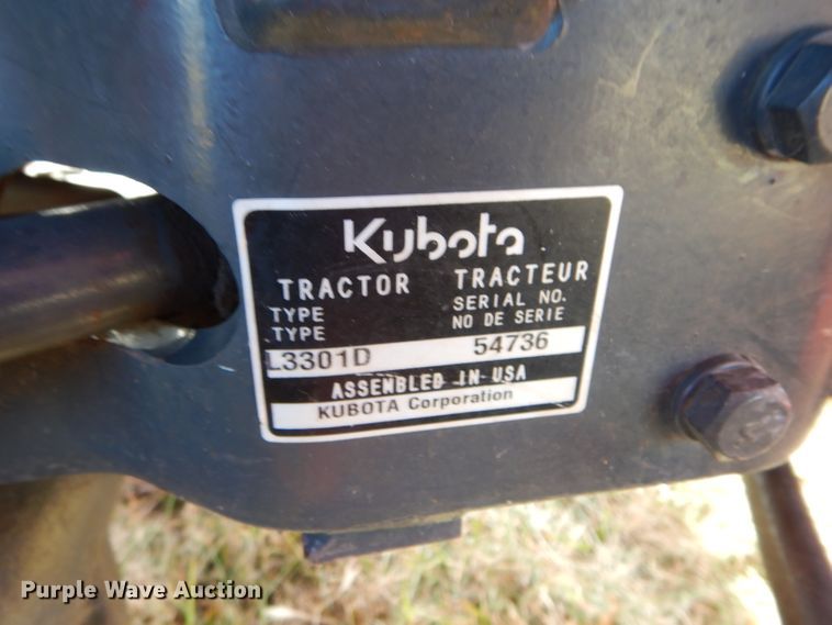 image for item GC9682 Kubota L3301D MFWD tractor