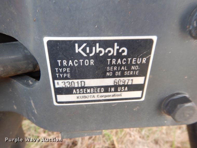 image for item GC9686 2017 Kubota L3301D MFWD tractor