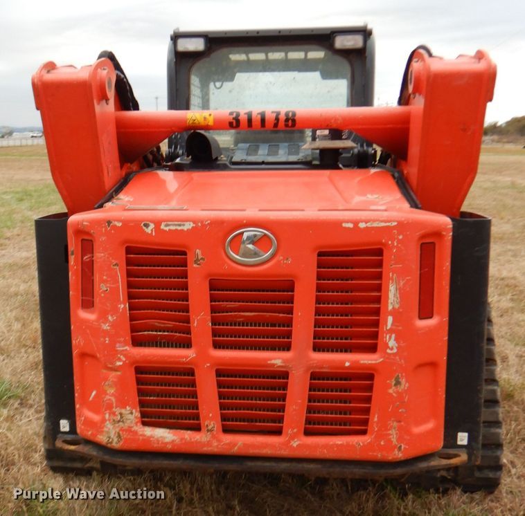 image for item GC9691 2017 Kubota SVL95-2S skid steer