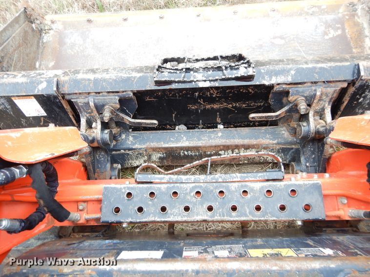 image for item GC9691 2017 Kubota SVL95-2S skid steer