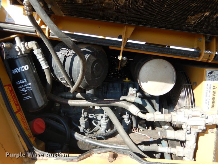 image for item GC9735 2005 Rayco C87L skid steer