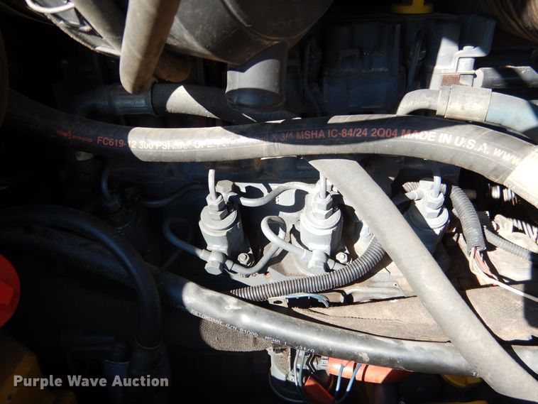 image for item GC9735 2005 Rayco C87L skid steer