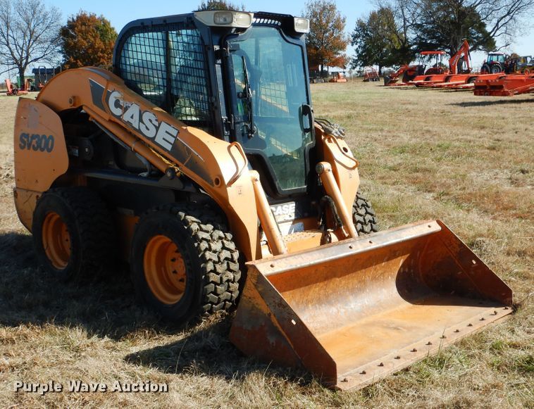 image for item GC9736 2011 Case SV300 skid steer
