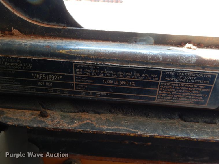 image for item GC9736 2011 Case SV300 skid steer