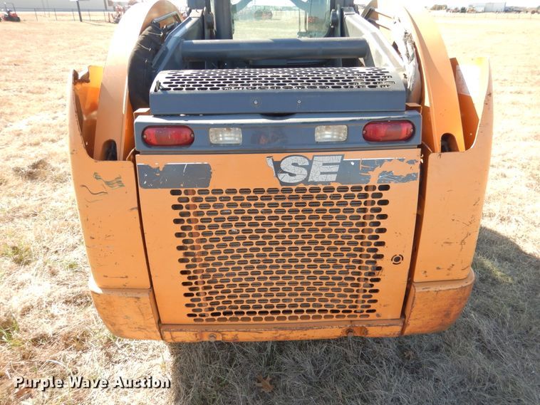 image for item GC9736 2011 Case SV300 skid steer