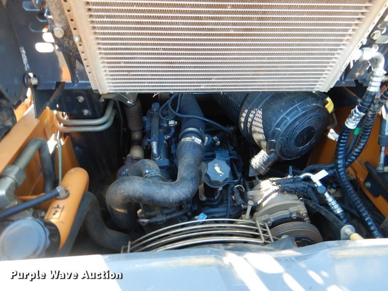 image for item GC9736 2011 Case SV300 skid steer